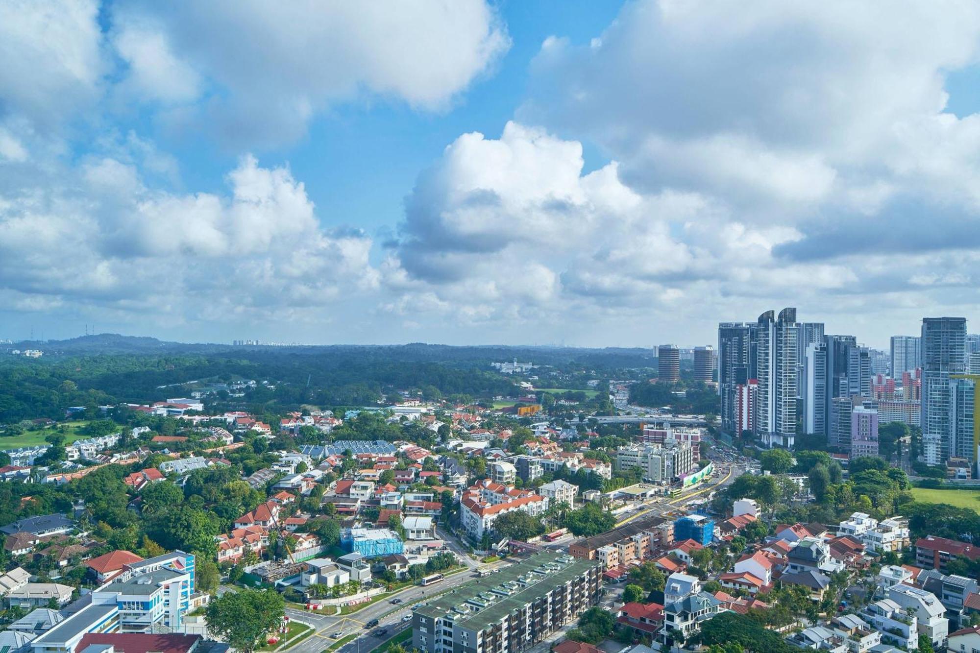 Courtyard By Marriott Singapore Novena Экстерьер фото
